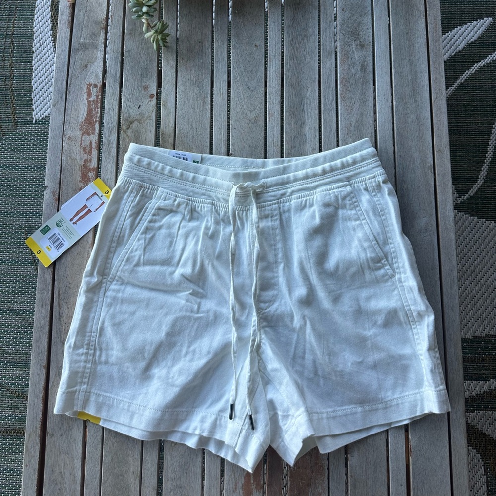 Orvis Men's White Athletic Shorts